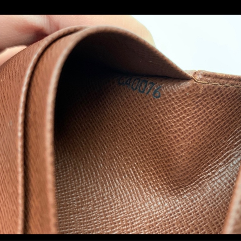 Louis Vuitton Brown Monogram Canvas Wallet - Picture 5 of 6